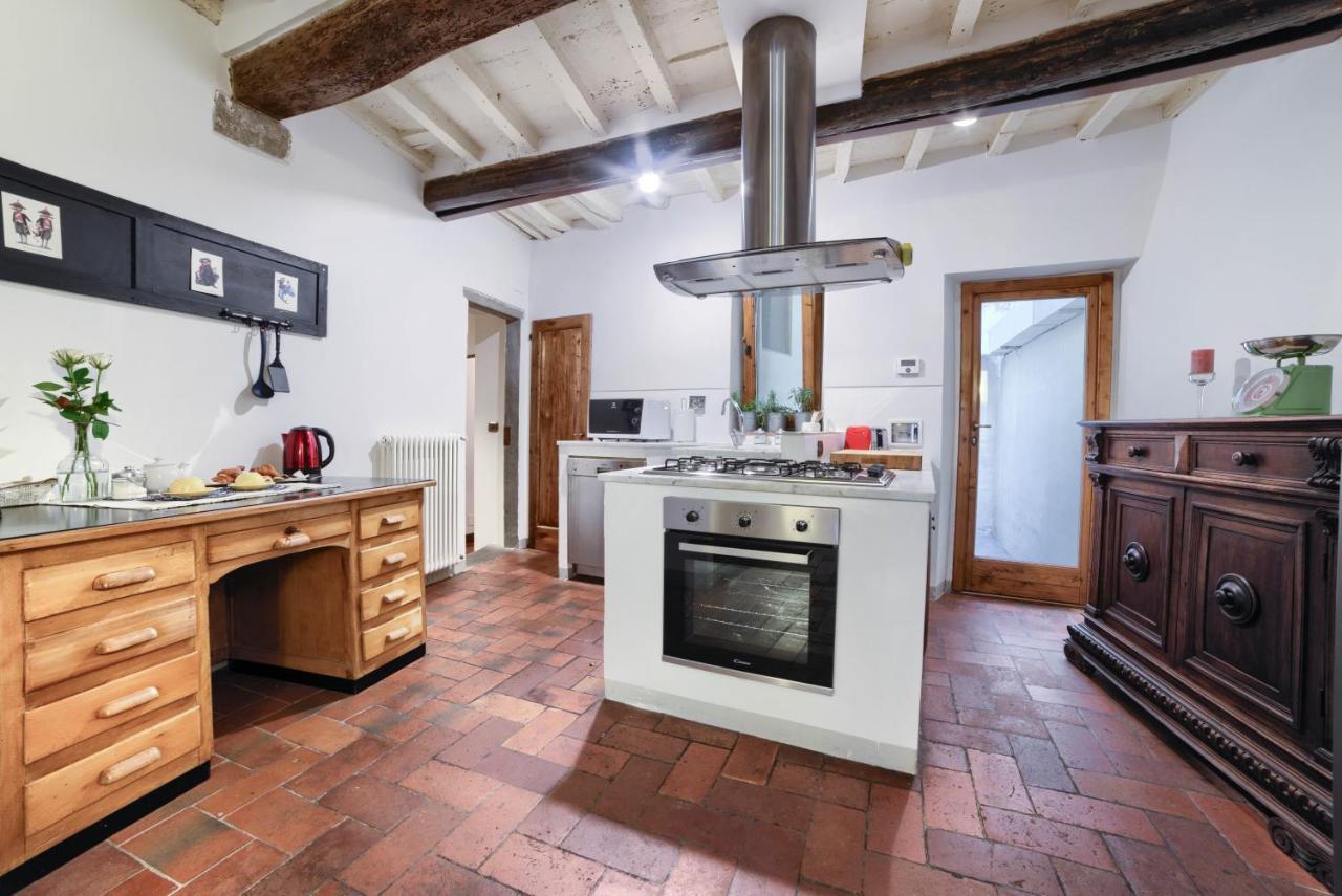 Apartment Lacosta Near Ponte Vecchio Florens Exteriör bild